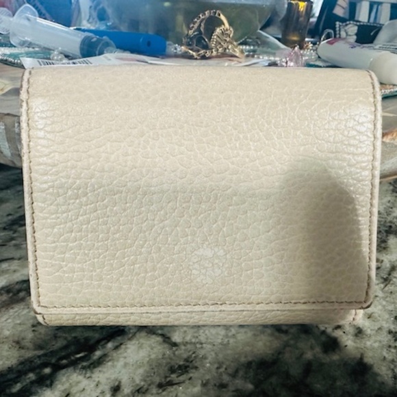 EGA GUCCI GG Marmont Quilted Leather Bifold Wallet Ivory - Picture 12 of 12